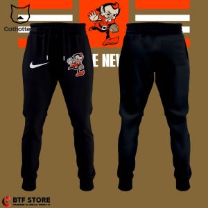 Cleveland Browns NFL Mascot Mickey Nike Logo Design On Sleeve Hoodie And Pants