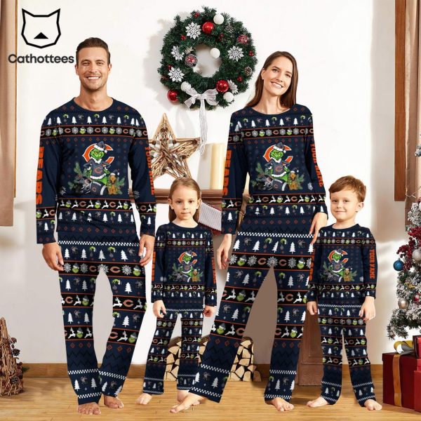 Personalized Chicago Bears Pajamas Grinch Christmas And Sport Team Mascot Blue Design Pajamas Set Family