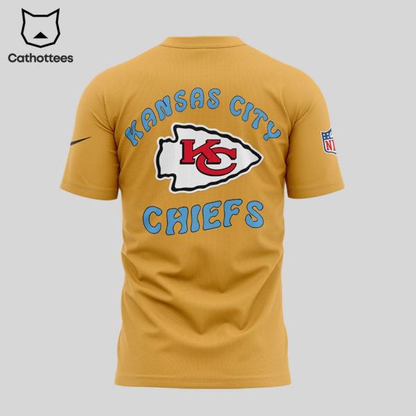 Travis Kelce Big Yeti Kansas City Chiefs Yellow NFL Logo Design 3D T-Shirt