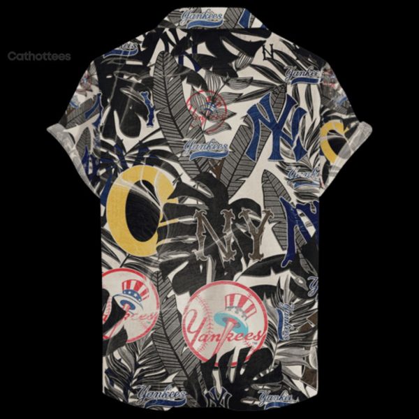 New York Yankees Retro Logo Hawaiian Shirt